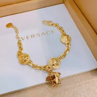 Cheap Versace Bracelets #1372893 Replica Wholesale [$42.00 USD] [ITEM#1372893] on Replica Versace Bracelets