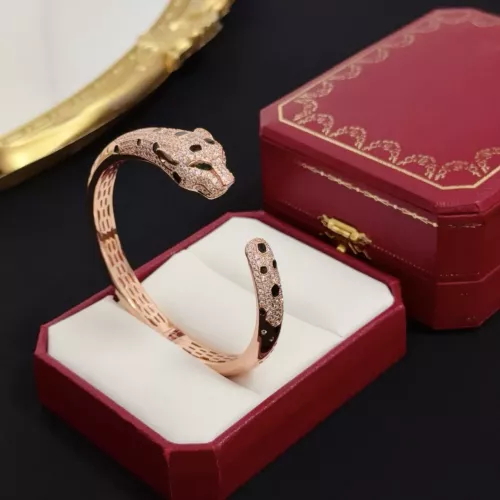 Cartier bracelets In Rose Gold #1373172