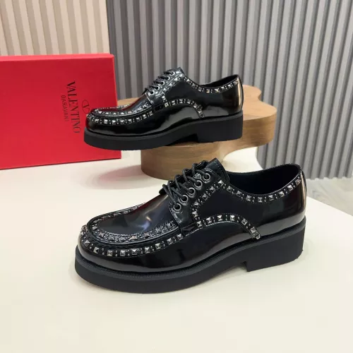 Cheap Valentino Leather Shoes For Men #1373220 Replica Wholesale [$128.00 USD] [ITEM#1373220] on Replica Valentino Leather Shoes