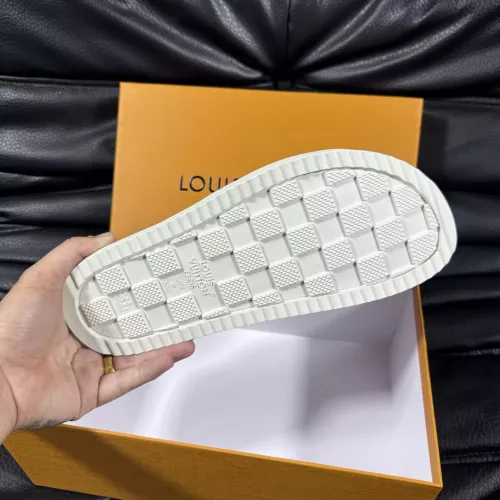 Cheap Louis Vuitton Slippers For Men #1373344 Replica Wholesale [$60.00 USD] [ITEM#1373344] on Replica Louis Vuitton Slippers