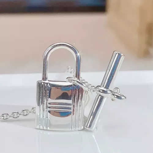 Cheap Hermes Necklaces For Women #1373390 Replica Wholesale [$56.00 USD] [ITEM#1373390] on Replica Hermes Necklaces