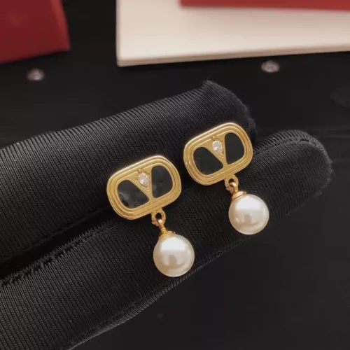 Cheap Valentino Earrings For Women #1373398 Replica Wholesale [$32.00 USD] [ITEM#1373398] on Replica Valentino Earrings