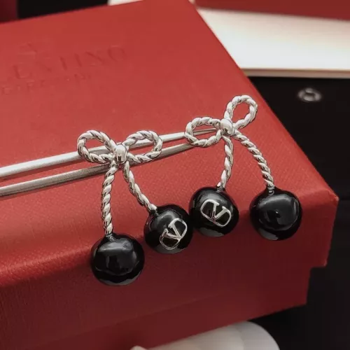 Cheap Valentino Earrings For Women #1373410 Replica Wholesale [$32.00 USD] [ITEM#1373410] on Replica Valentino Earrings