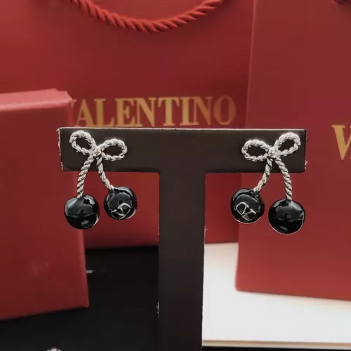 Cheap Valentino Earrings For Women #1373410 Replica Wholesale [$32.00 USD] [ITEM#1373410] on Replica Valentino Earrings
