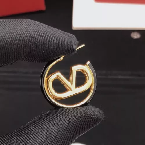 Cheap Valentino Earrings For Women #1373411 Replica Wholesale [$32.00 USD] [ITEM#1373411] on Replica Valentino Earrings