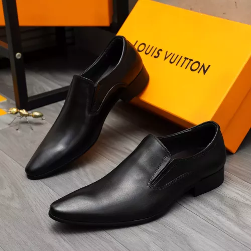 Louis Vuitton LV Oxfords Shoes For Men #1373447