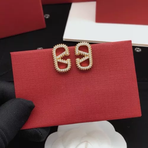 Cheap Valentino Earrings For Women #1373546 Replica Wholesale [$32.00 USD] [ITEM#1373546] on Replica Valentino Earrings