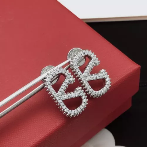 Cheap Valentino Earrings For Women #1373549 Replica Wholesale [$32.00 USD] [ITEM#1373549] on Replica Valentino Earrings
