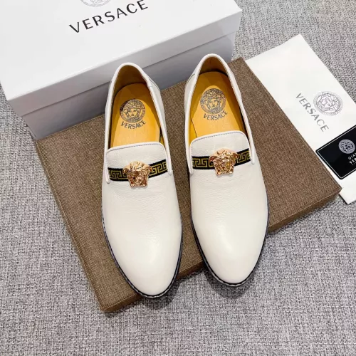 Cheap Versace Leather Shoes For Men #1373553 Replica Wholesale [$82.00 USD] [ITEM#1373553] on Replica Versace Leather Shoes