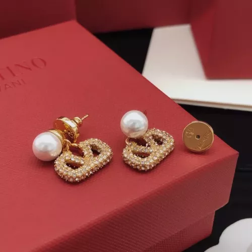 Cheap Valentino Earrings For Women #1373566 Replica Wholesale [$32.00 USD] [ITEM#1373566] on Replica Valentino Earrings