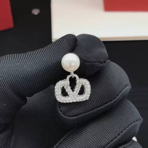 Cheap Valentino Earrings For Women #1373567 Replica Wholesale [$32.00 USD] [ITEM#1373567] on Replica Valentino Earrings