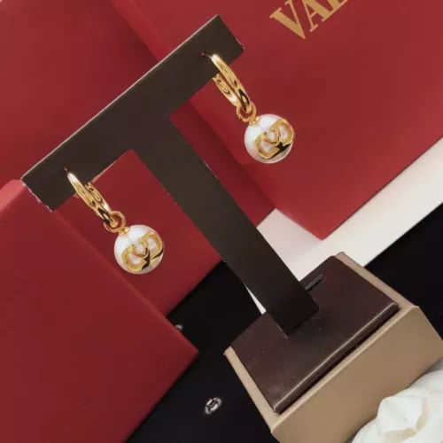 Cheap Valentino Earrings For Women #1373568 Replica Wholesale [$27.00 USD] [ITEM#1373568] on Replica Valentino Earrings