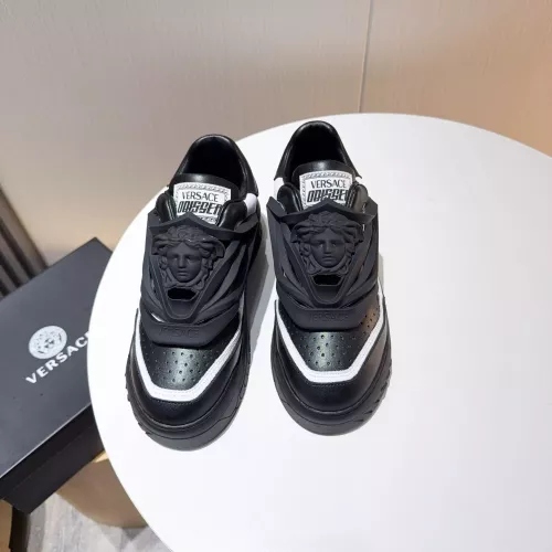 Cheap Versace Casual Shoes For Men #1373605 Replica Wholesale [$82.00 USD] [ITEM#1373605] on Replica Versace Casual Shoes