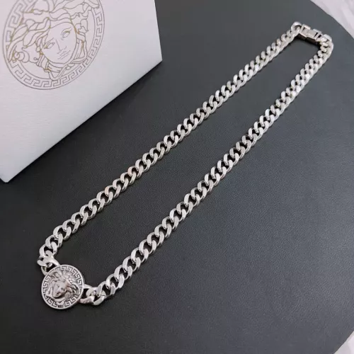 Cheap Versace Necklaces For Unisex #1373622 Replica Wholesale [$60.00 USD] [ITEM#1373622] on Replica Versace Necklaces