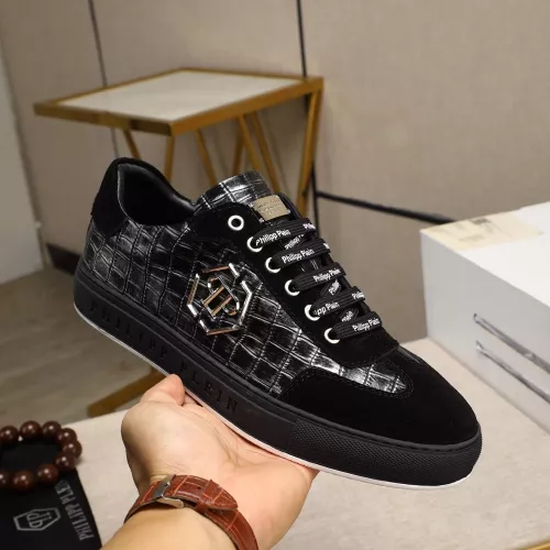 Cheap Philipp Plein PP Casual Shoes For Men #1373639 Replica Wholesale [$80.00 USD] [ITEM#1373639] on Replica Philipp Plein PP Casual Shoes