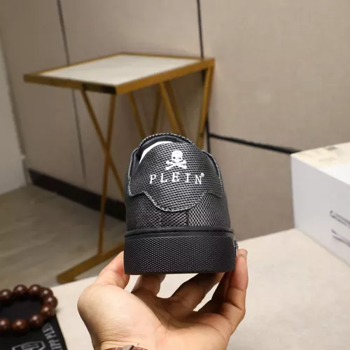 Cheap Philipp Plein PP Casual Shoes For Men #1373649 Replica Wholesale [$80.00 USD] [ITEM#1373649] on Replica Philipp Plein PP Casual Shoes