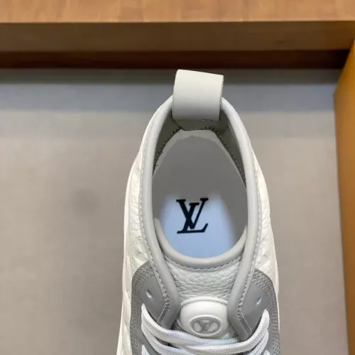Cheap Louis Vuitton High Tops Shoes For Men #1373688 Replica Wholesale [$140.00 USD] [ITEM#1373688] on Replica Louis Vuitton High Tops Shoes