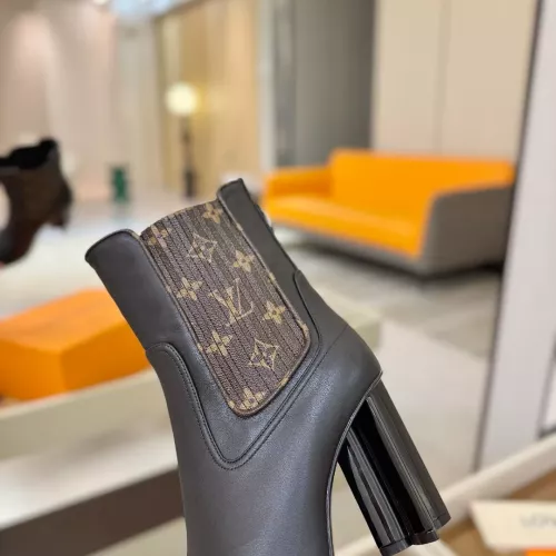 Cheap Louis Vuitton Boots For Women #1374206 Replica Wholesale [$160.00 USD] [ITEM#1374206] on Replica Louis Vuitton Boots
