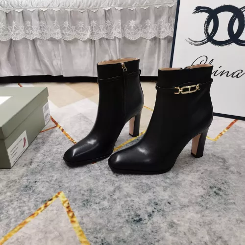 Cheap Tom Ford Boots For Women #1374257 Replica Wholesale [$150.00 USD] [ITEM#1374257] on Replica Tom Ford Boots