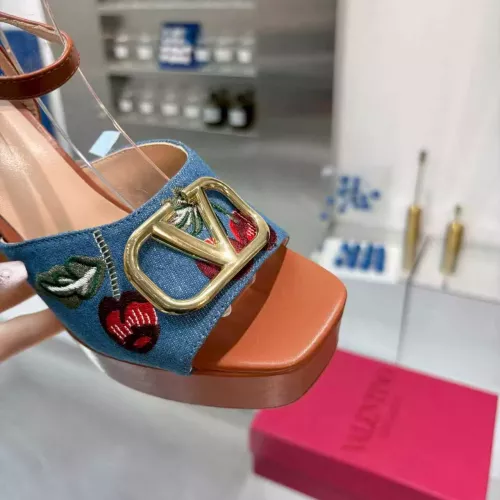 Cheap Valentino Sandal For Women #1374351 Replica Wholesale [$118.00 USD] [ITEM#1374351] on Replica Valentino Sandal