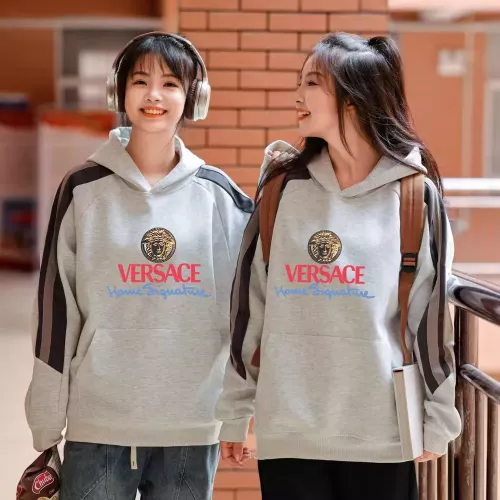 Cheap Versace Hoodies Long Sleeved For Men #1374833 Replica Wholesale [$52.00 USD] [ITEM#1374833] on Replica Versace Hoodies