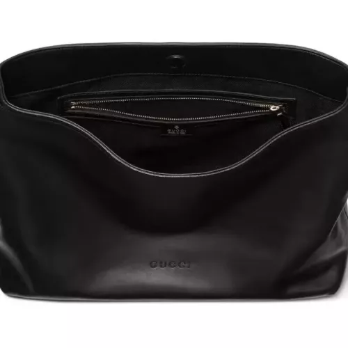Cheap Gucci AAA Quality Shoulder Bags For Women #1376300 Replica Wholesale [$244.63 USD] [ITEM#1376300] on Replica Gucci AAA Quality Shoulder Bags