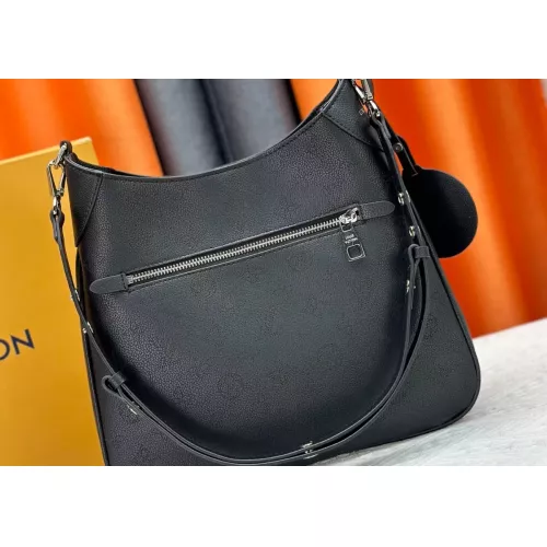 Cheap Louis Vuitton AAA Quality Messenger Bags For Women #1376328 Replica Wholesale [$68.00 USD] [ITEM#1376328] on Replica Louis Vuitton AAA Quality Messenger Bags