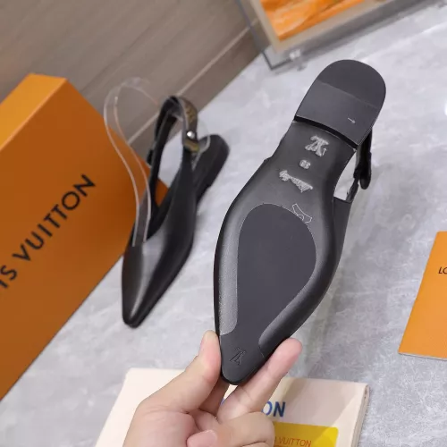 Cheap Louis Vuitton Sandal For Women #1376551 Replica Wholesale [$122.00 USD] [ITEM#1376551] on Replica Louis Vuitton Sandal