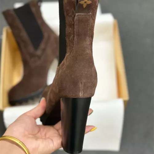 Cheap Louis Vuitton Boots For Women #1376570 Replica Wholesale [$128.00 USD] [ITEM#1376570] on Replica Louis Vuitton Boots