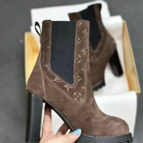 Cheap Louis Vuitton Boots For Women #1376570 Replica Wholesale [$128.00 USD] [ITEM#1376570] on Replica Louis Vuitton Boots