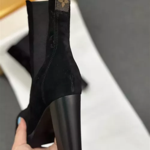 Cheap Louis Vuitton Boots For Women #1376572 Replica Wholesale [$128.00 USD] [ITEM#1376572] on Replica Louis Vuitton Boots