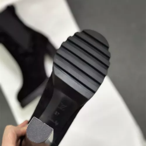 Cheap Louis Vuitton Boots For Women #1376572 Replica Wholesale [$128.00 USD] [ITEM#1376572] on Replica Louis Vuitton Boots