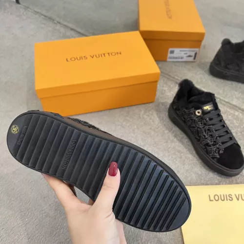 Cheap Louis Vuitton Casual Shoes For Women #1376577 Replica Wholesale [$92.00 USD] [ITEM#1376577] on Replica Louis Vuitton Casual Shoes