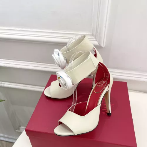 Cheap Valentino Sandal For Women #1376578 Replica Wholesale [$122.00 USD] [ITEM#1376578] on Replica Valentino Sandal
