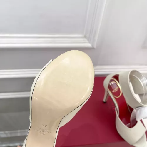 Cheap Valentino Sandal For Women #1376578 Replica Wholesale [$122.00 USD] [ITEM#1376578] on Replica Valentino Sandal