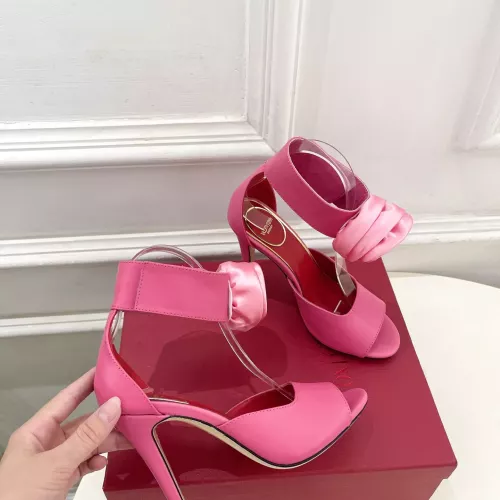 Cheap Valentino Sandal For Women #1376579 Replica Wholesale [$122.00 USD] [ITEM#1376579] on Replica Valentino Sandal