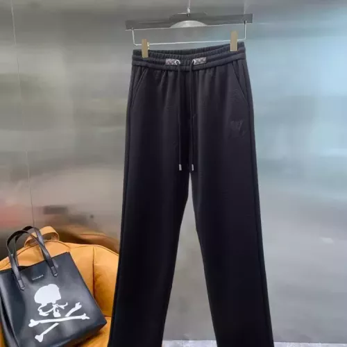 Cheap Louis Vuitton LV Pants For Men #1376866 Replica Wholesale [$68.00 USD] [ITEM#1376866] on Replica Louis Vuitton LV Pants