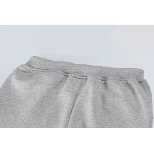 Cheap Prada Pants For Men #1376871 Replica Wholesale [$42.00 USD] [ITEM#1376871] on Replica Prada Pants