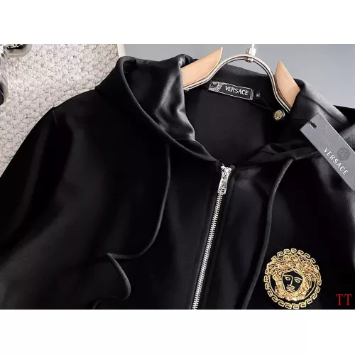 Cheap Versace Tracksuits Long Sleeved For Men #1377348 Replica Wholesale [$96.00 USD] [ITEM#1377348] on Replica Versace Tracksuits