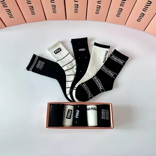 Cheap MIU MIU Socks #1377718 Replica Wholesale [$29.00 USD] [ITEM#1377718] on Replica MIU MIU Socks
