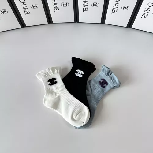 Cheap Chanel Socks #1377726 Replica Wholesale [$32.00 USD] [ITEM#1377726] on Replica Chanel Socks