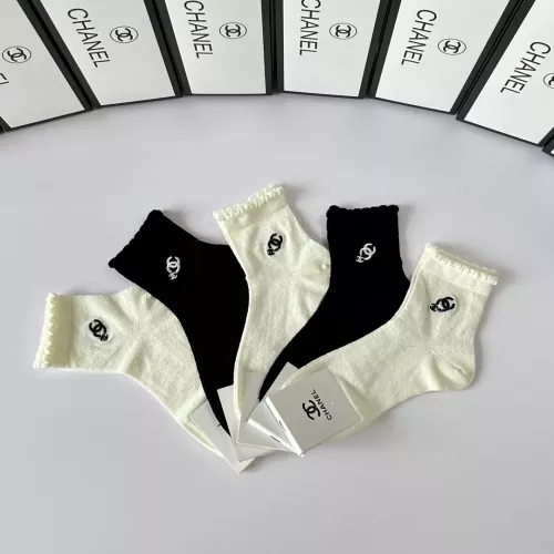 Cheap Chanel Socks #1377741 Replica Wholesale [$29.00 USD] [ITEM#1377741] on Replica Chanel Socks