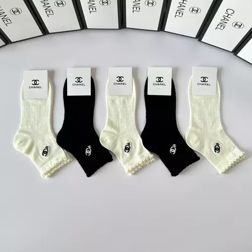 Cheap Chanel Socks #1377741 Replica Wholesale [$29.00 USD] [ITEM#1377741] on Replica Chanel Socks