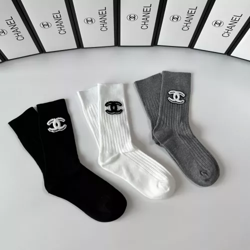 Cheap Chanel Socks #1377745 Replica Wholesale [$32.00 USD] [ITEM#1377745] on Replica Chanel Socks