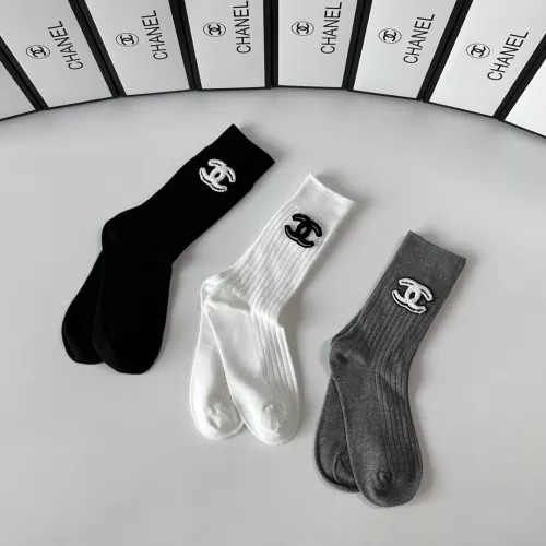 Cheap Chanel Socks #1377745 Replica Wholesale [$32.00 USD] [ITEM#1377745] on Replica Chanel Socks