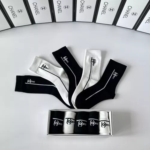 Cheap Chanel Socks #1377796 Replica Wholesale [$29.00 USD] [ITEM#1377796] on Replica Chanel Socks