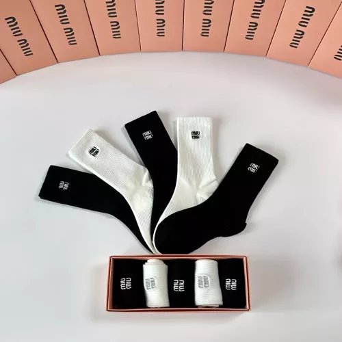 Cheap MIU MIU Socks #1377797 Replica Wholesale [$29.00 USD] [ITEM#1377797] on Replica MIU MIU Socks