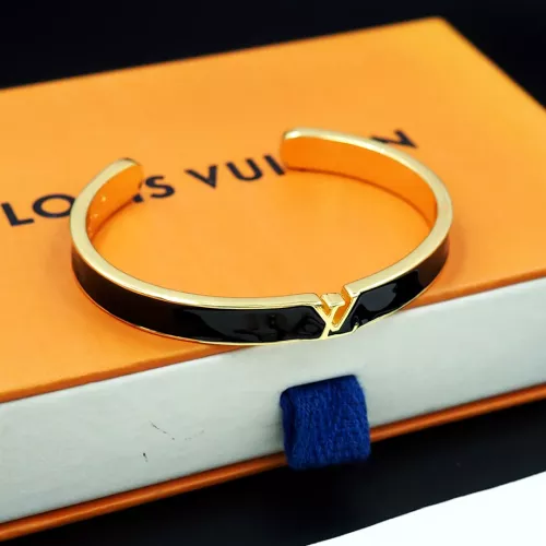 Cheap Louis Vuitton LV Bracelets #1377837 Replica Wholesale [$27.00 USD] [ITEM#1377837] on Replica Louis Vuitton LV Bracelets