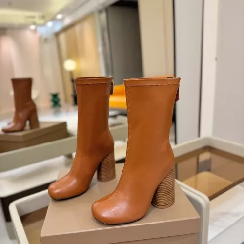 Burberry Boots For Women #1377959