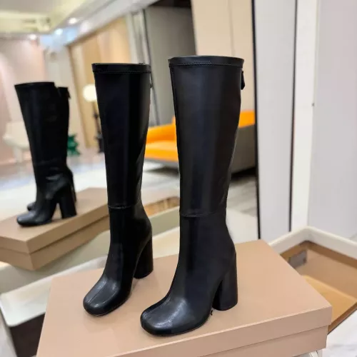 Burberry Boots For Women #1377963